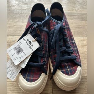 Adidas Nizza Platform Shoes 7.5 NEW